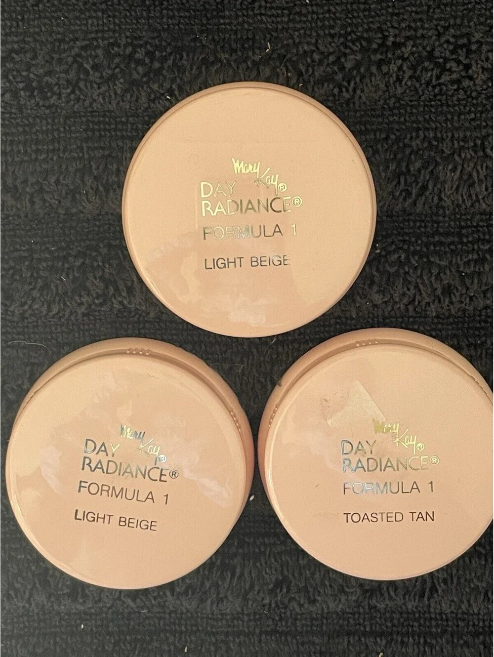 Day Radiance By Mary Kay Formula 1 Cream Foundation Toasted Tan & Light Beige